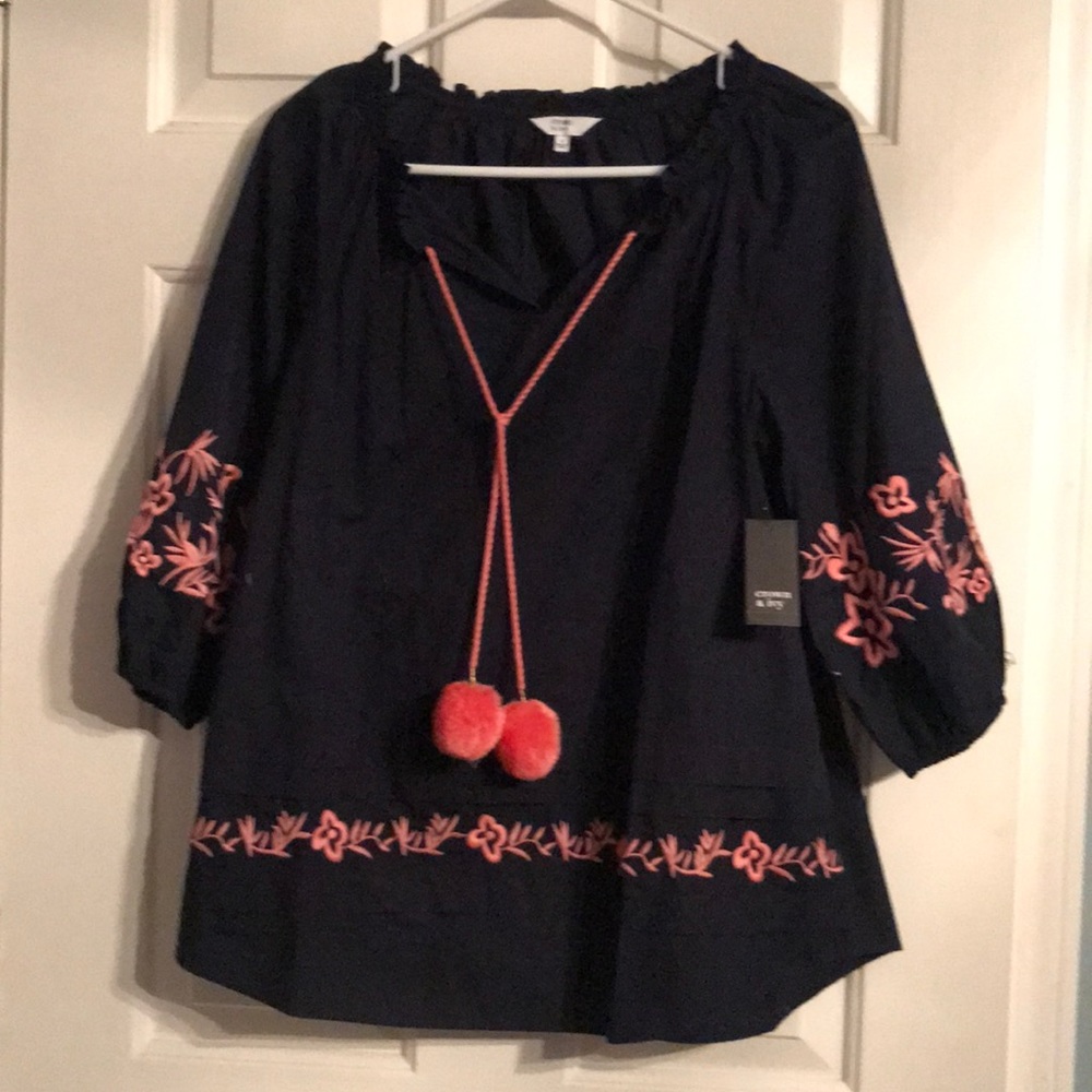 Crown and Ivy Navy top